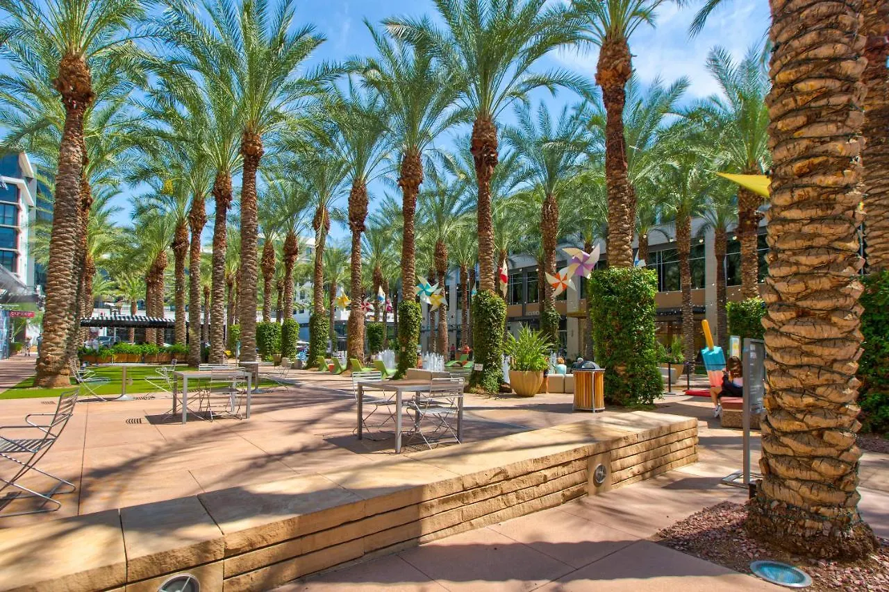 Mid-Centaury Modern By Frank Lloyd Wright Blvd. Aparthotel Scottsdale Stati Uniti